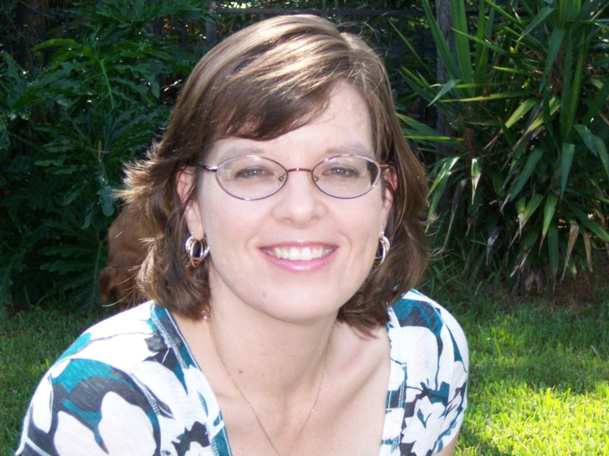 Jennifer-Swanson-Author-writer