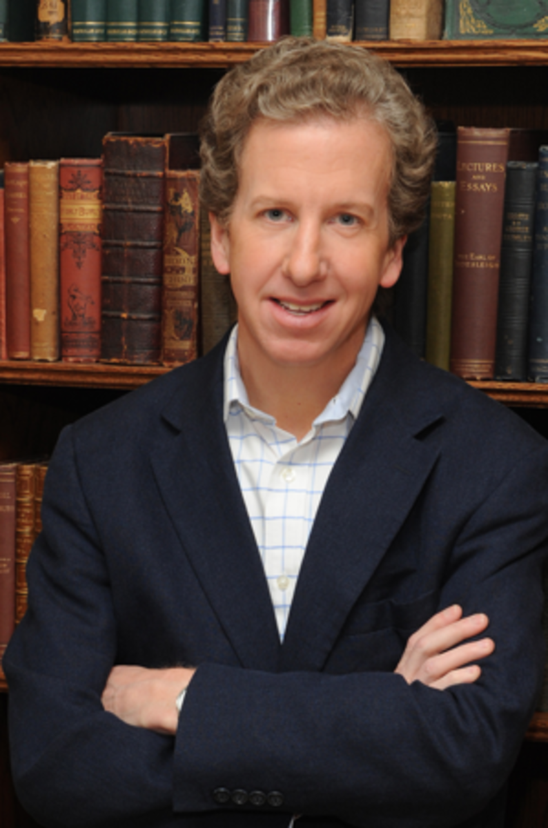 Charlie Lovett