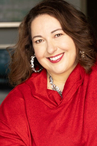 Stephanie Dray